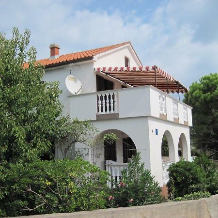 Apartments Tonkovic Kornić Εξωτερικό φωτογραφία