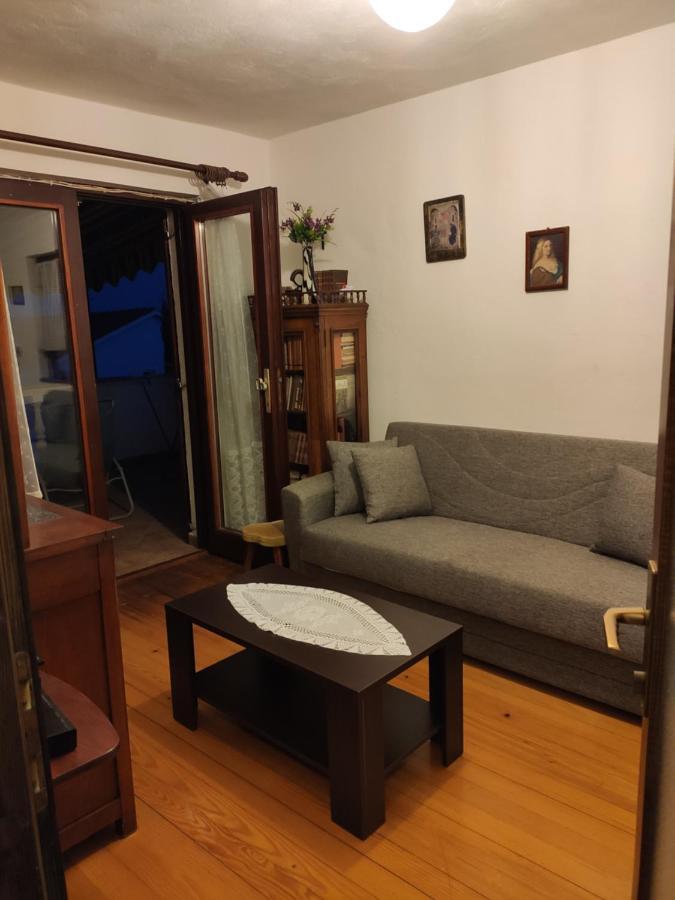 Apartments Tonkovic Kornić Εξωτερικό φωτογραφία
