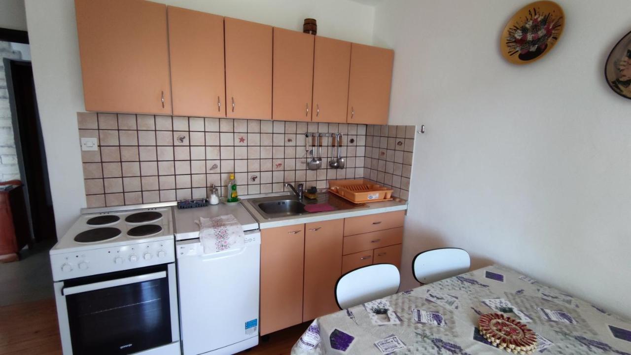 Apartments Tonkovic Kornić Εξωτερικό φωτογραφία