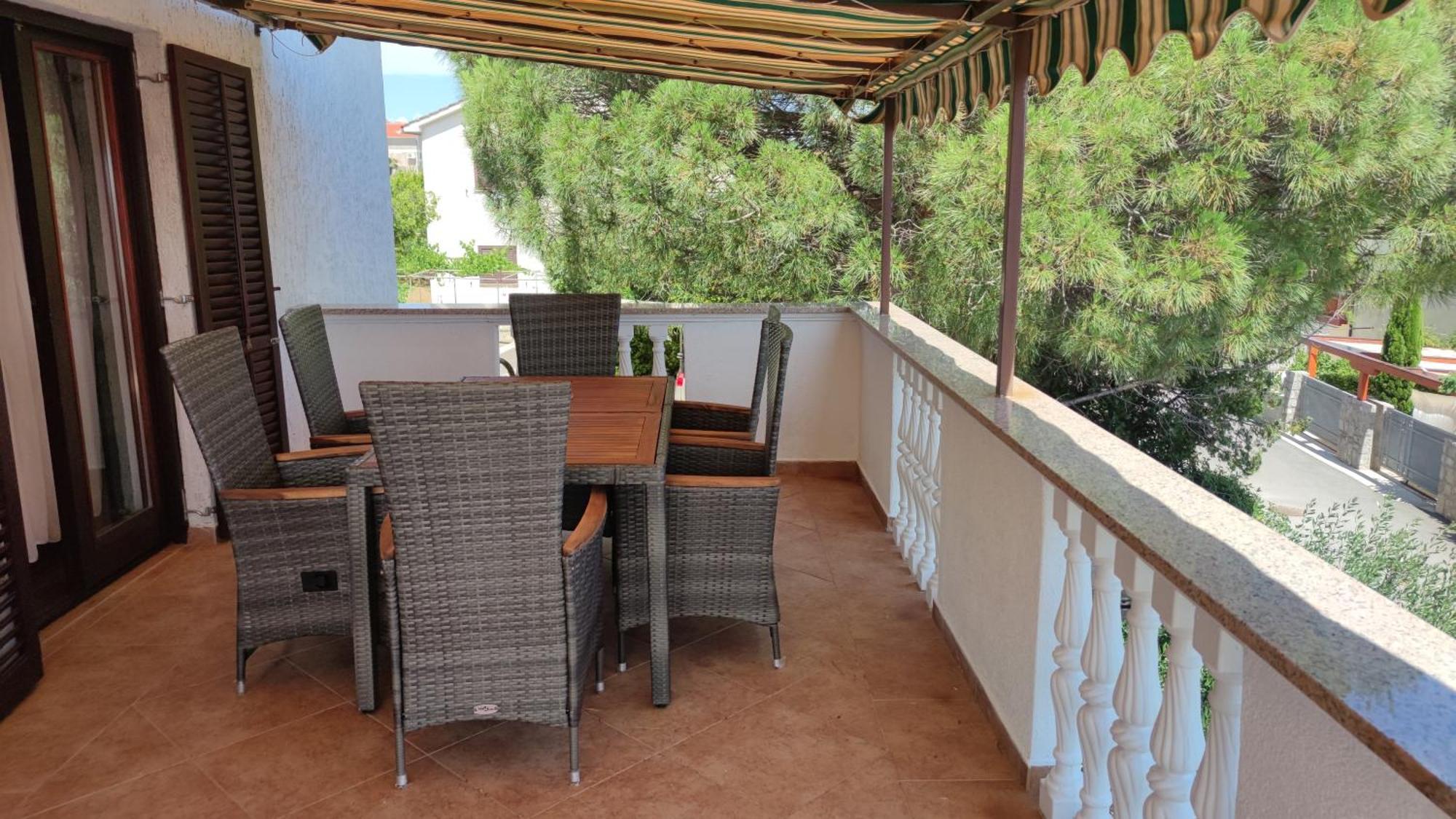 Apartments Tonkovic Kornić Εξωτερικό φωτογραφία