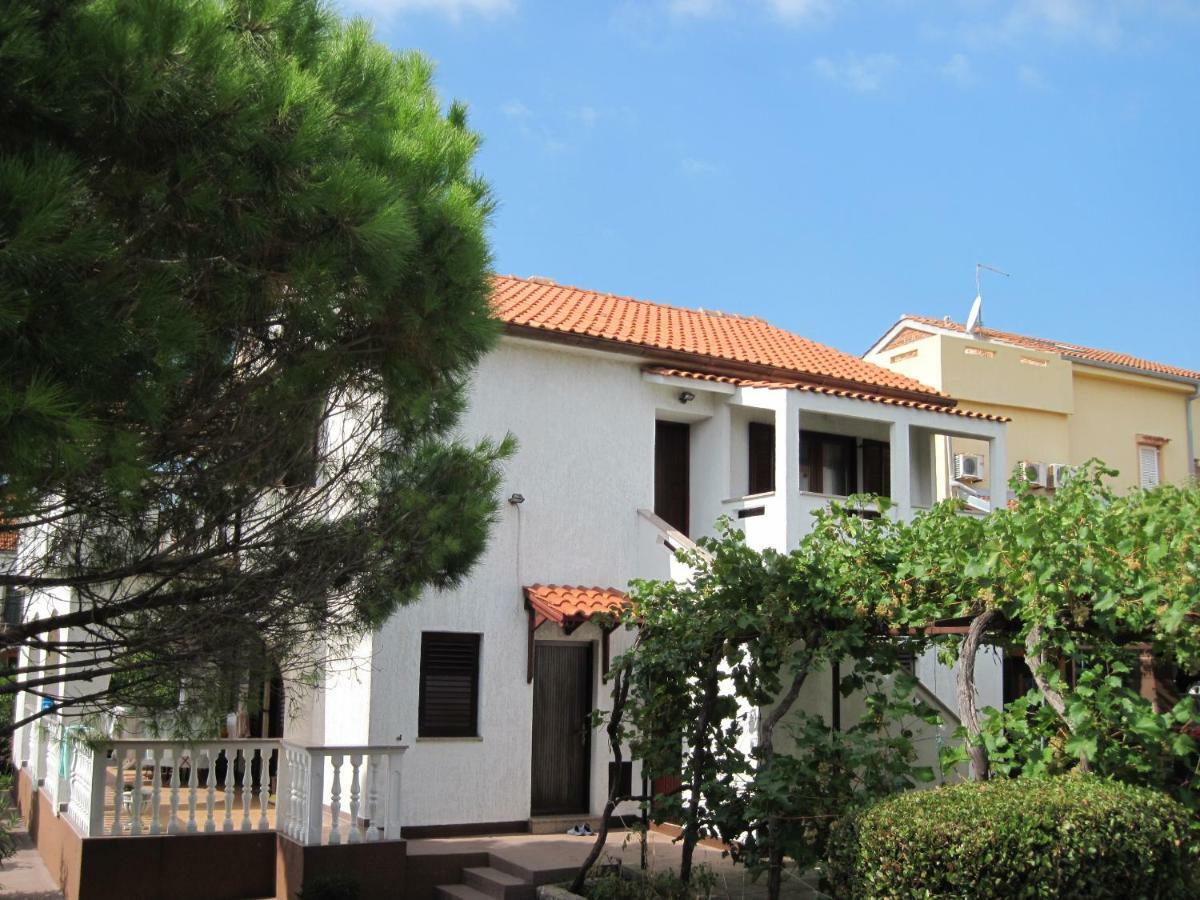 Apartments Tonkovic Kornić Εξωτερικό φωτογραφία