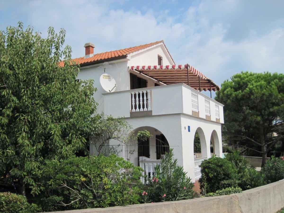 Apartments Tonkovic Kornić Εξωτερικό φωτογραφία